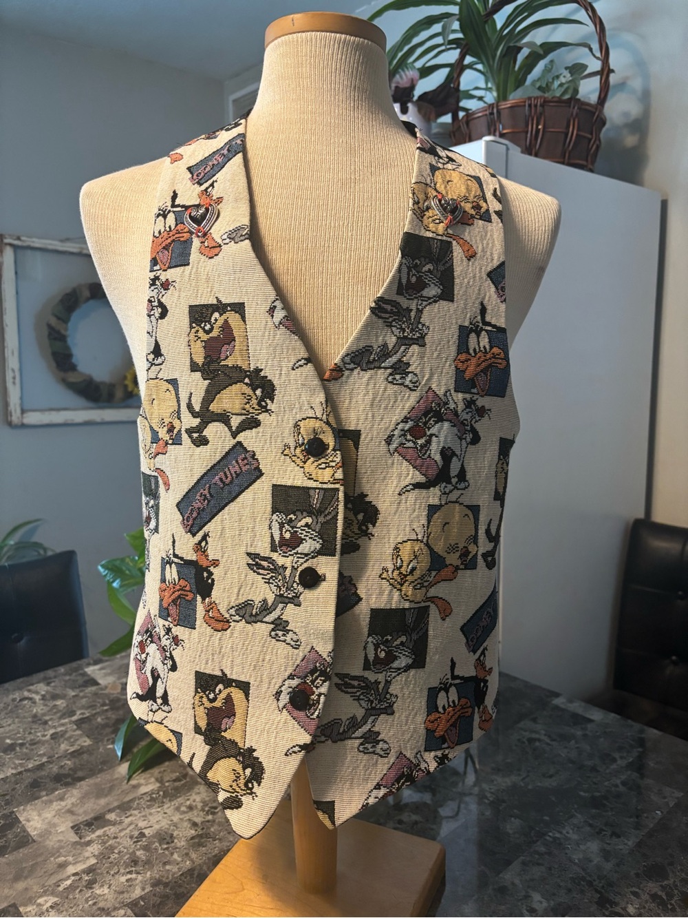 Looney Tunes Cartoon Print Vest in Cream